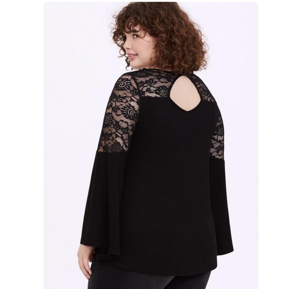 Torrid Super Soft Lace Inset Bell Sleeve Top Size 3 Black - Picture 2 of 6